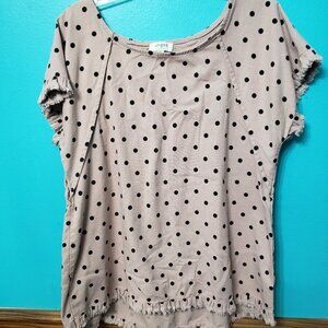Women's Umgee Size Medium pullover shirt light pink with brown dots
